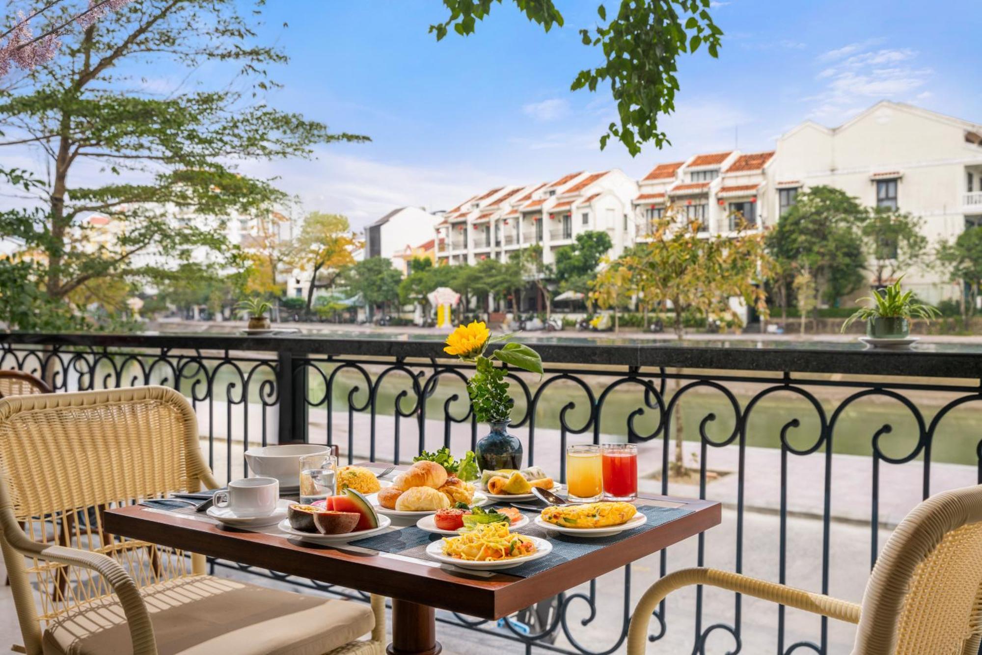 Lantana Boutique Hoi An Hotel Buitenkant foto